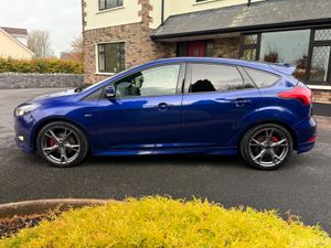 Immaculate 2018 ST Line Ford Focus! - Image 4