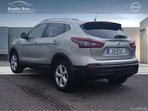 Nissan Qashqai 1.3 PET SE - Image 4