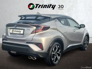 Toyota C-HR ** G HYBRID ** LOW KMS ** TRINITY MOTO - Image 3