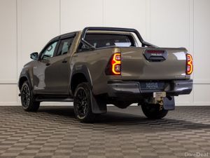 212 Toyota Hilux Invincible 5 Seat N1 - Image 4