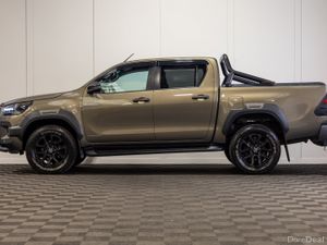 212 Toyota Hilux Invincible 5 Seat N1 - Image 3