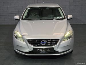 15 V40 low kms - Image 3