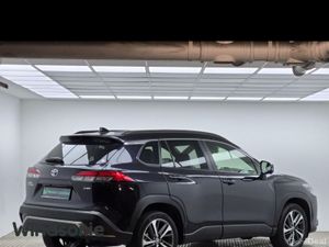 Toyota Corolla Cross 1.8 Hybrid - Image 3