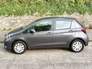 Toyota Yaris 2015!!! LUNA !! ONLY 62K MILES!! - Image 4