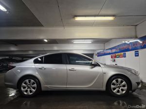 Opel Insignia ,NEW NCT ,LOW KMS,2/YR WARRANTY - Image 2