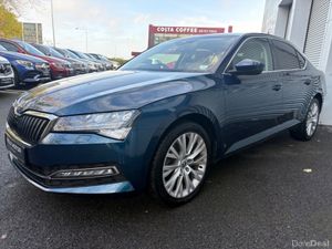 Skoda Superb 2.0 DIESEL STYLE AUTO - Image 3