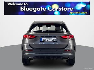 Mercedes-Benz GLA 250 AMG LINE PREMIUM E AUTO - ** - Image 4