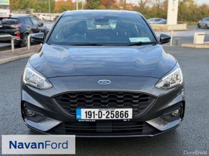 Ford Focus St-Line 1.0L 125PS - Image 2