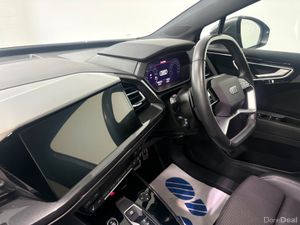 Audi Q 4 e-tron S line 82Kwh 2023 - Image 2
