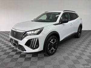Peugeot 2008 Allure 1.2 PT 2024 - Image 3