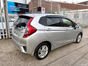 Honda fit 2016 Automatic Hybrid - Image 2