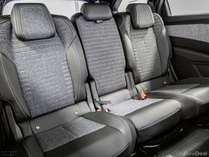 Peugeot 5008 Allure Hybrid Auto 145HP - 7 Seater - Image 4