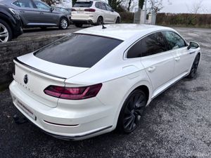 Volkswagen Arteon 2.0 TDI R LINE 150 BHP AUTO - Image 2