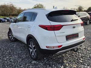 2017 Sportage 2.0d GT-LINE 4WD/High spec/Warranty - Image 2