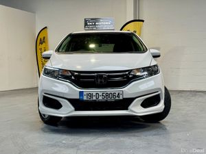 🚗 2019 Honda FIT/JAZZ 1.5 Hybrid automatic - Image 3