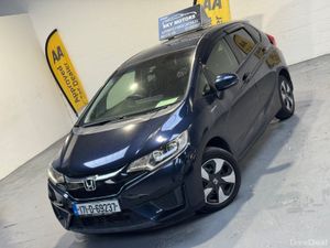 🚗2017 Honda FIT/JAZZ 1.5 Hybrid automatic🚗 - Image 4