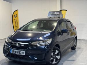 🚗2017 Honda FIT/JAZZ 1.5 Hybrid automatic🚗 - Image 2