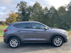Hyundai Tucson 2016, auto - Image 2