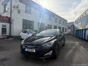 Hyundai i40 2013 Low Mileage - Image 2