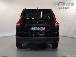 Dacia Jogger TCe 110 Extreme SE - Image 4