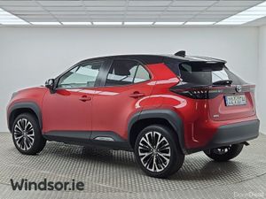 Toyota Yaris Cross 1.5 Hybrid CVT Sol Bitone**Iris - Image 3