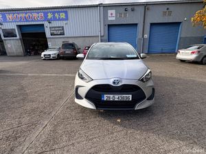Toyota Yaris 1.5 Hybrid Petrol Auto 2021 - Image 2