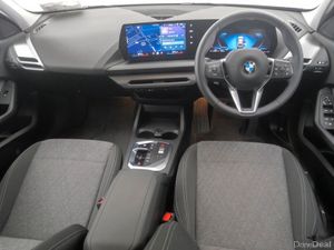 BMW 1-Series 120 Sport - Image 4