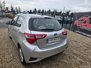 Toyota Yaris 2018 - Image 3