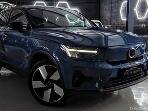 🔥 2022 Volvo C40 Recharge Pro Twin AWD 78KW - Image 4