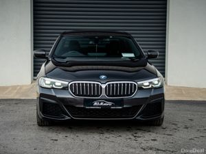 BMW 5-Series 530E M SPORT - Image 3