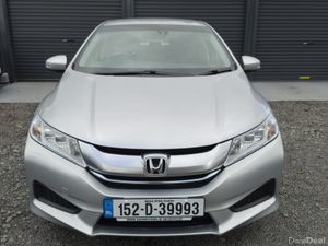 Honda Grace 2015 Automatic Hybrid - Image 3