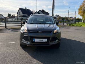 ABSOLUTELY STUNNING 2015 CREW CAB FORD KUGA - Image 2
