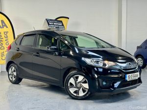 🚗2015 Honda FIT/JAZZ 1.5 Hybrid automatic - Image 3
