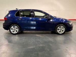 Volkswagen Golf 1.0 ETSI ACTIVE AUTOMATIC - FACTOR - Image 3