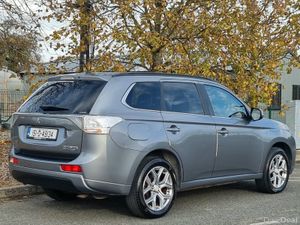 2015 MITSUBISHI OUTLANDER HYBRID AUTOMATIC €8,900 - Image 4