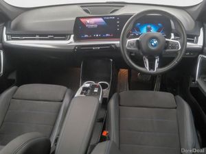 BMW iX1 eDrive20 M Sport - Image 4
