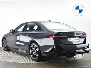 BMW i5 eDrive40 M Sport Saloon - Image 2