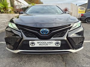 Toyota Camry 2.5 HYBRID / TOP SPEC WORLD SPORT EDI - Image 4