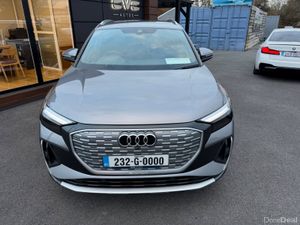 Q4 Etron - S line 40 - Larger battery 82Kwh - Image 4