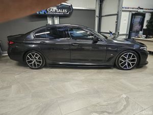 221 BMW 5 SERIES M-SPORT EDITION - Image 3