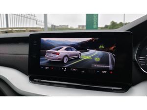 Skoda Octavia AMBIENT PACK - SUNSET GLASS - HEATED - Image 2