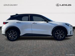 Lexus LBX 1.5h COOL Edition - Image 3