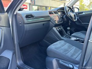 Volkswagen Tiguan 2.0 TDI HIGHLINE 2016 - Image 4
