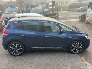 Renault Scenic High Spec Car - Image 4