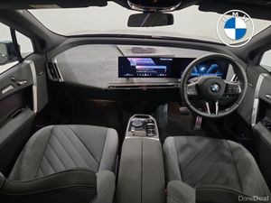 BMW iX xDrive45 M Sport - Image 4