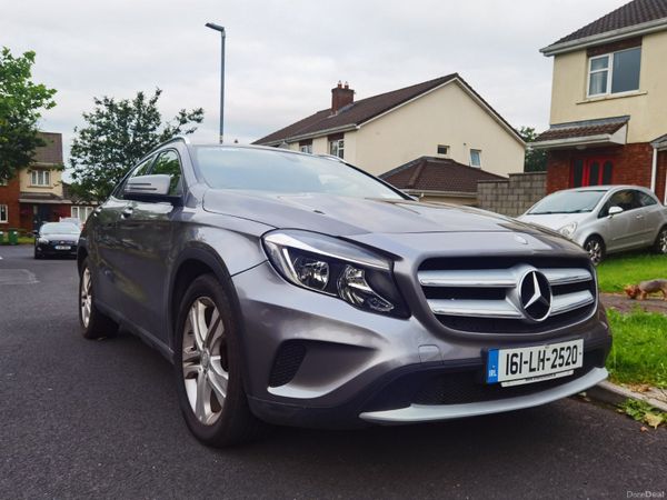 Mercedes-Benz GLA , Diesel, 2016, Grey