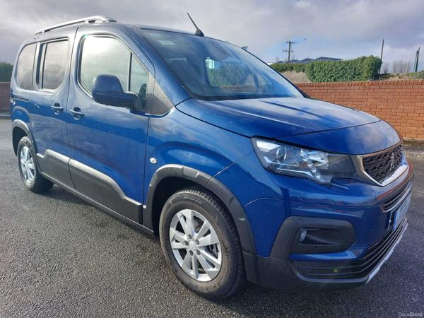 Peugeot Rifter MPV, Diesel, 2022, Blue