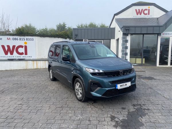 Peugeot Rifter MPV, Diesel, 2024, Green