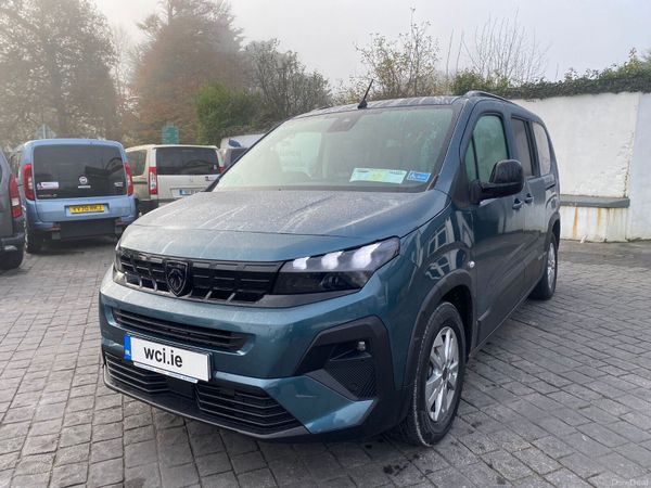 Peugeot Rifter MPV, Diesel, 2026, Blue
