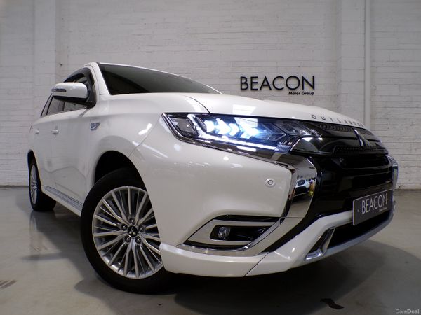 Mitsubishi Outlander SUV, Petrol Plug-in Hybrid, 2019, White